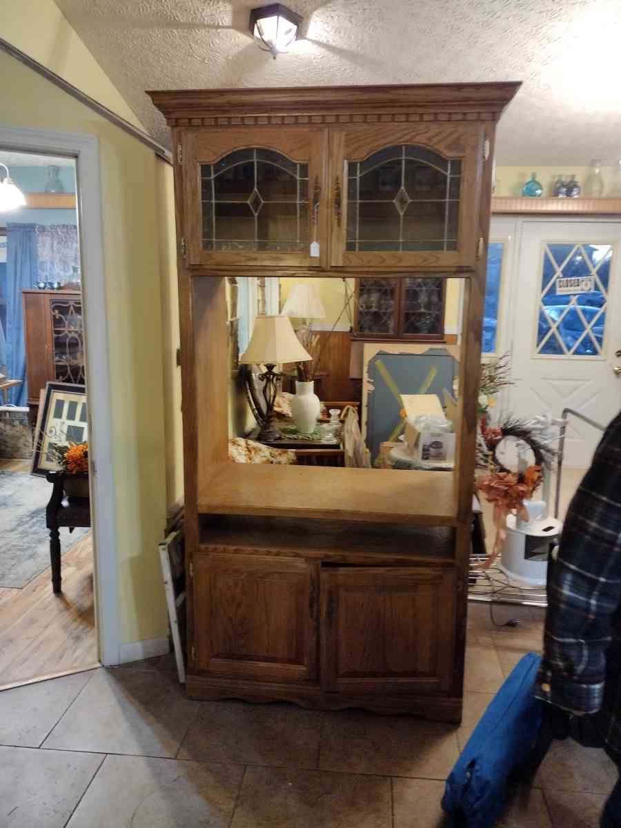 entertainment center - Agency, Missouri