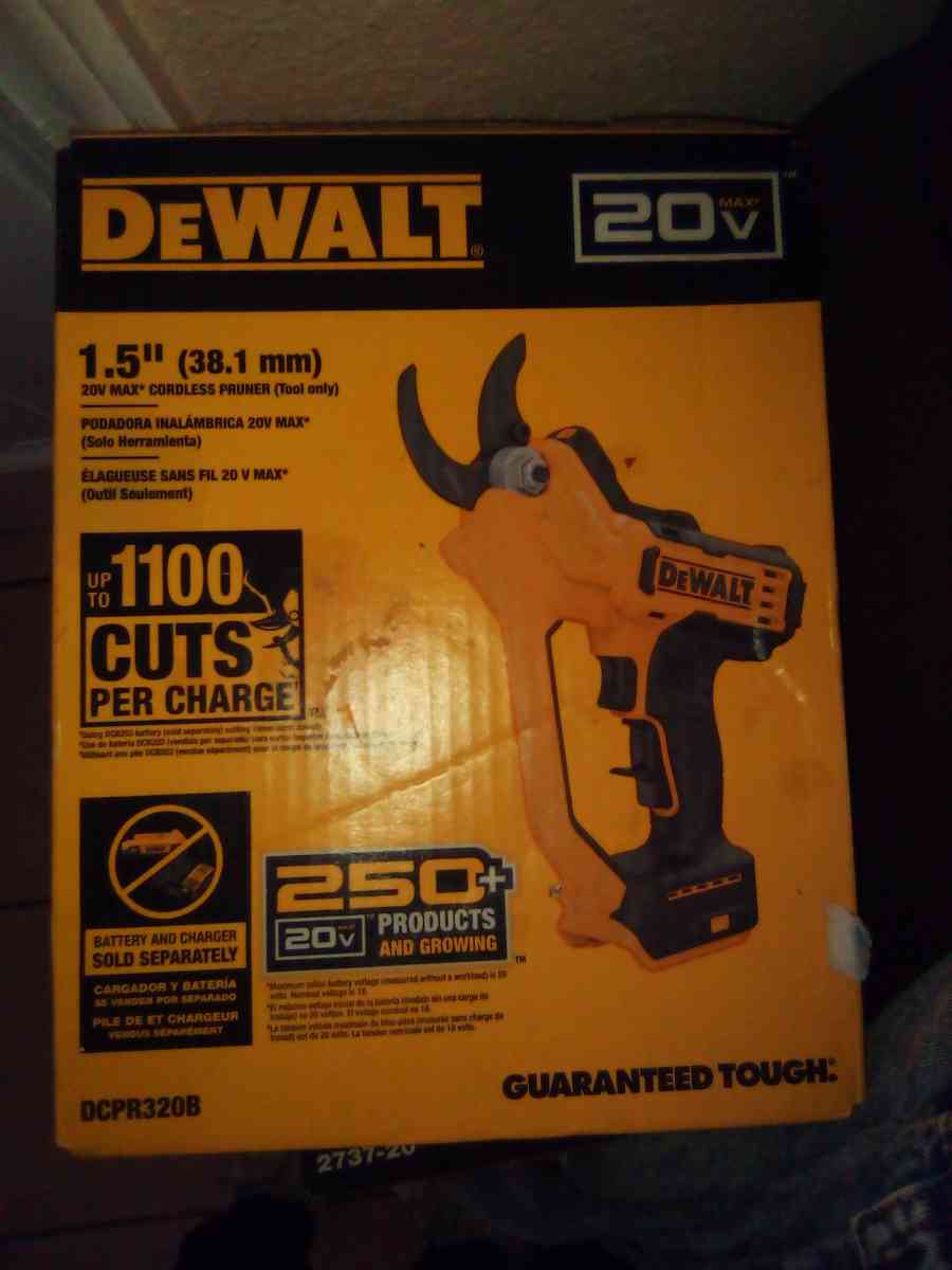DeWalt Pruner - Houston, Texas