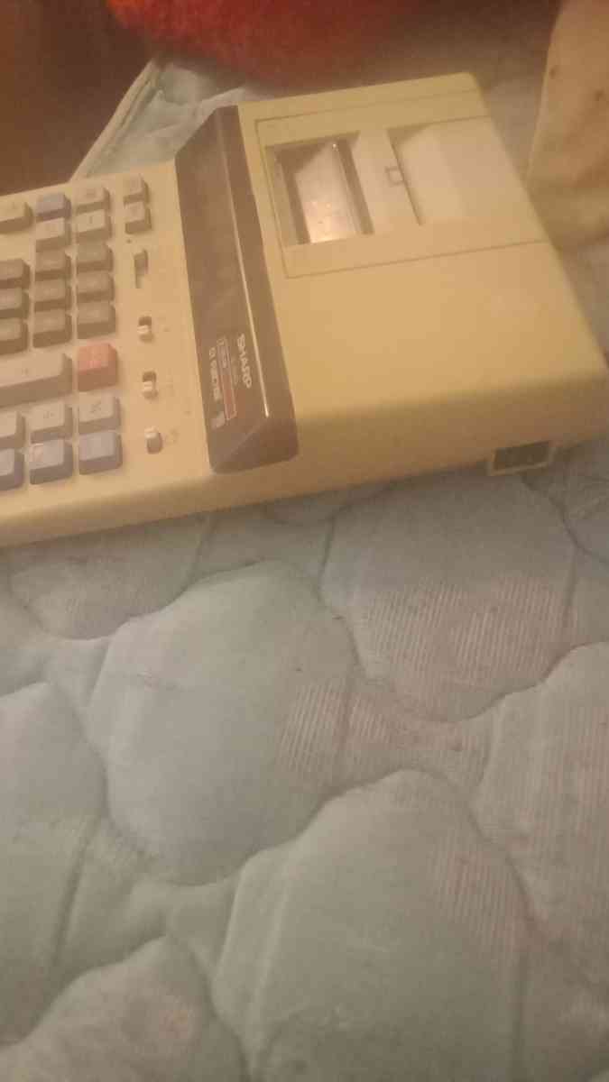 Sharp EL 26 15G Calculator with GT Function - Saint Louis, Michigan - FleaMarketBay