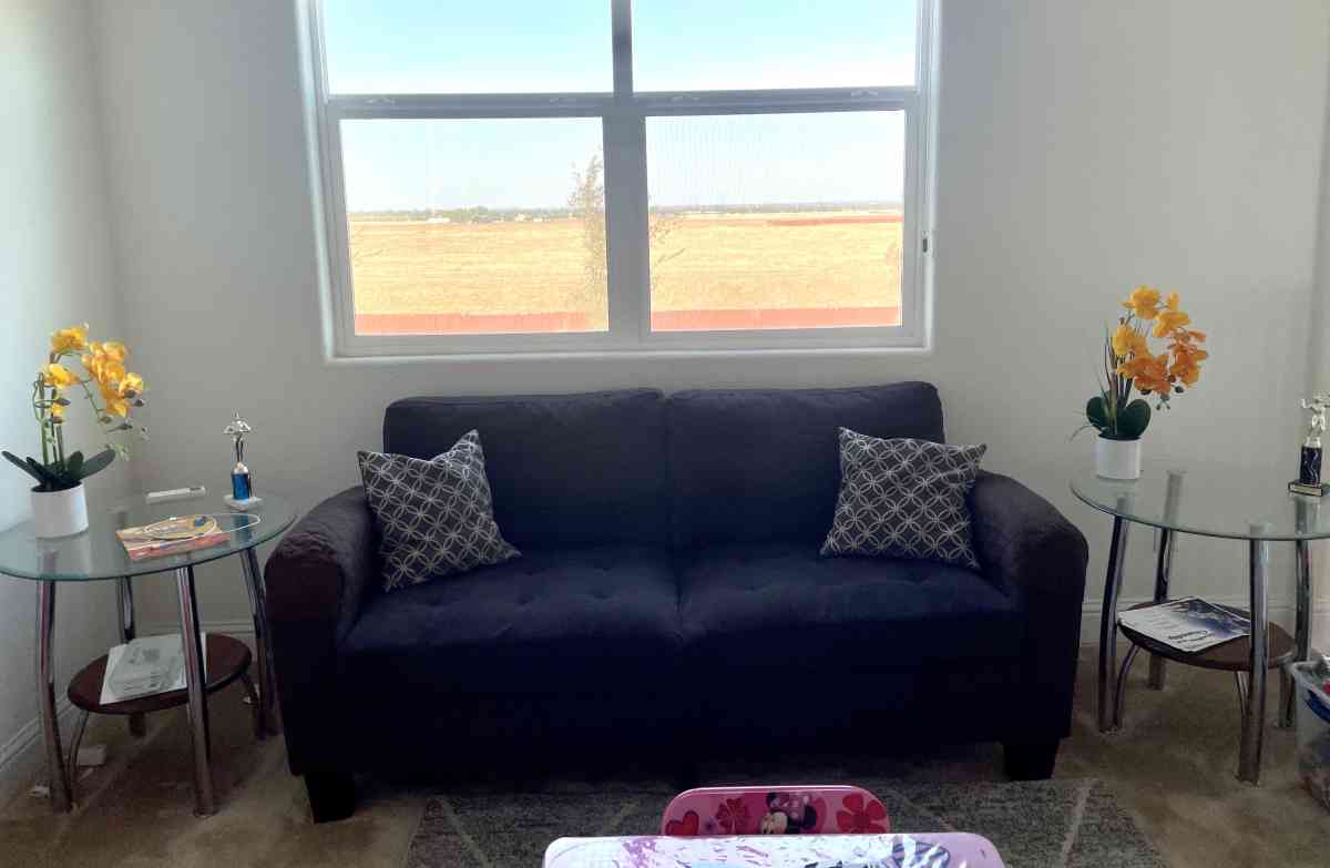 Living Room set - Tracy, California
