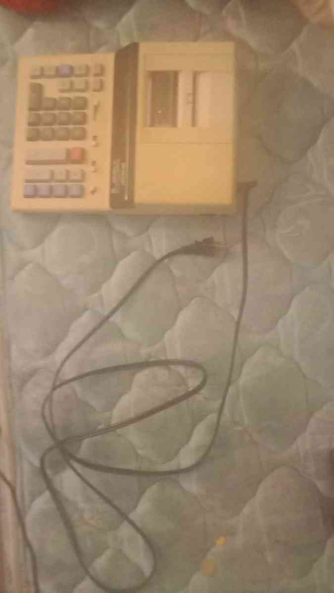 Sharp EL 26 15G Calculator with GT Function - Saint Louis, Michigan - FleaMarketBay