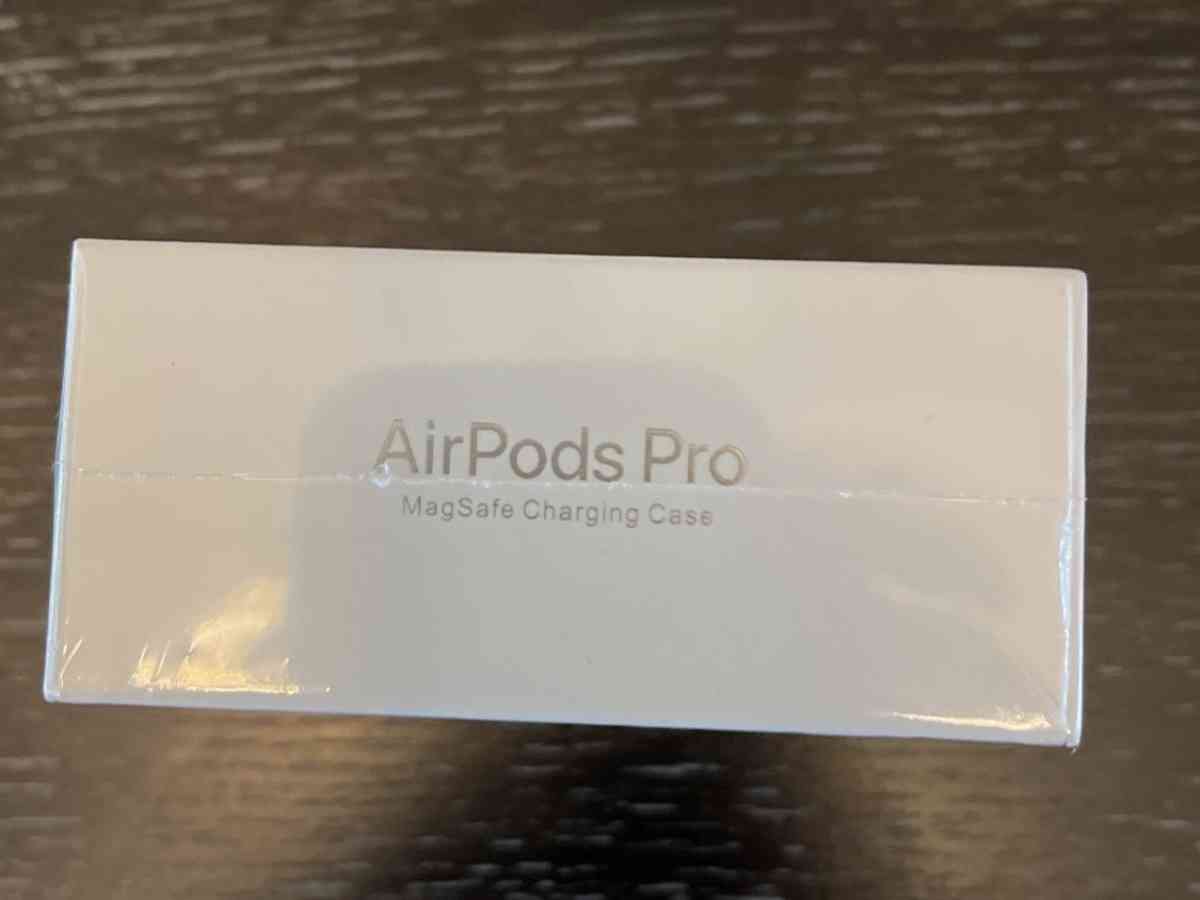 AirPods Pro - Albany, New York - FleaMarketBay