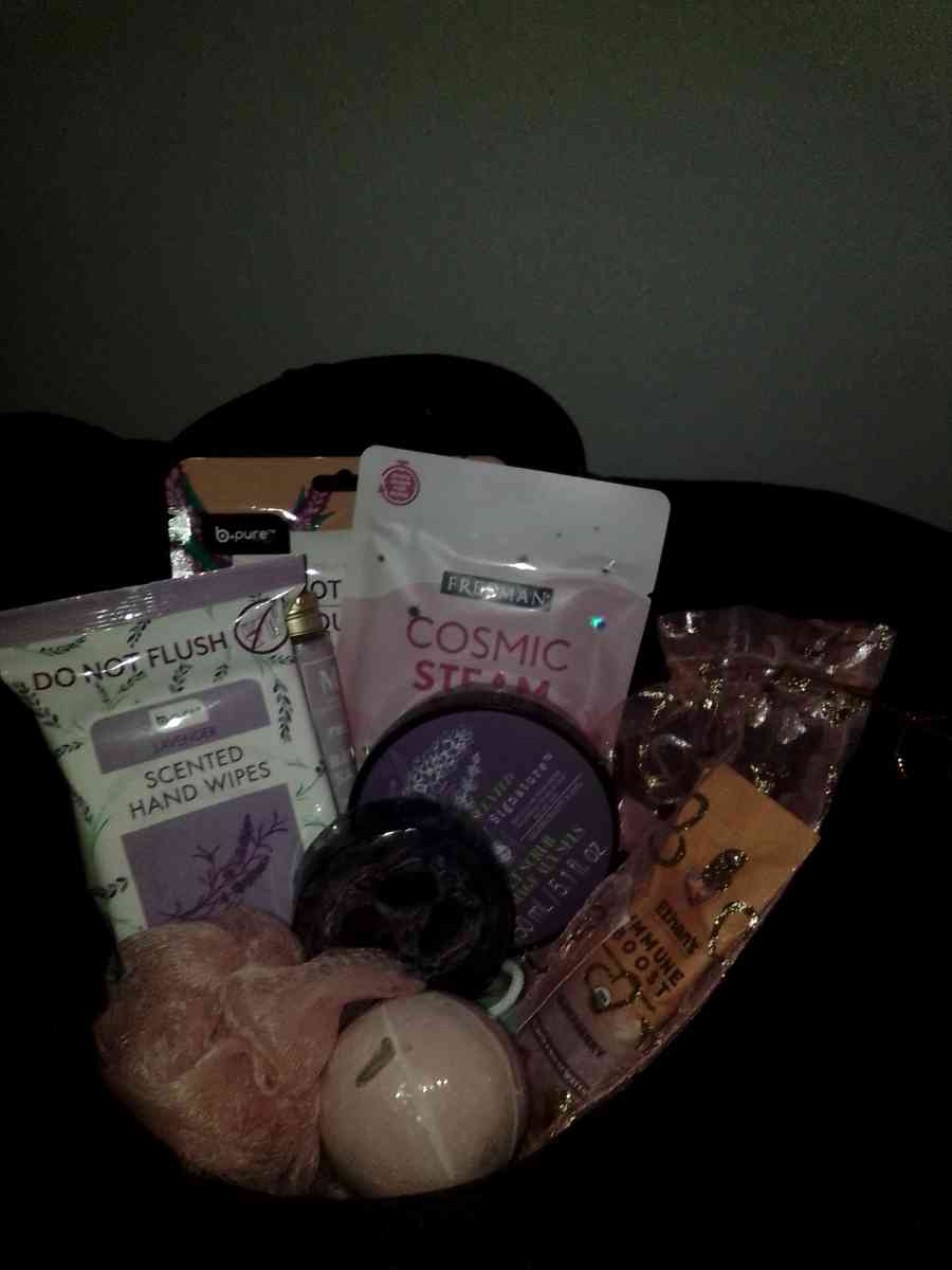 Handmade Gifts Baskets and Gift Boxes - Jacksonville, Florida - FleaMarketBay