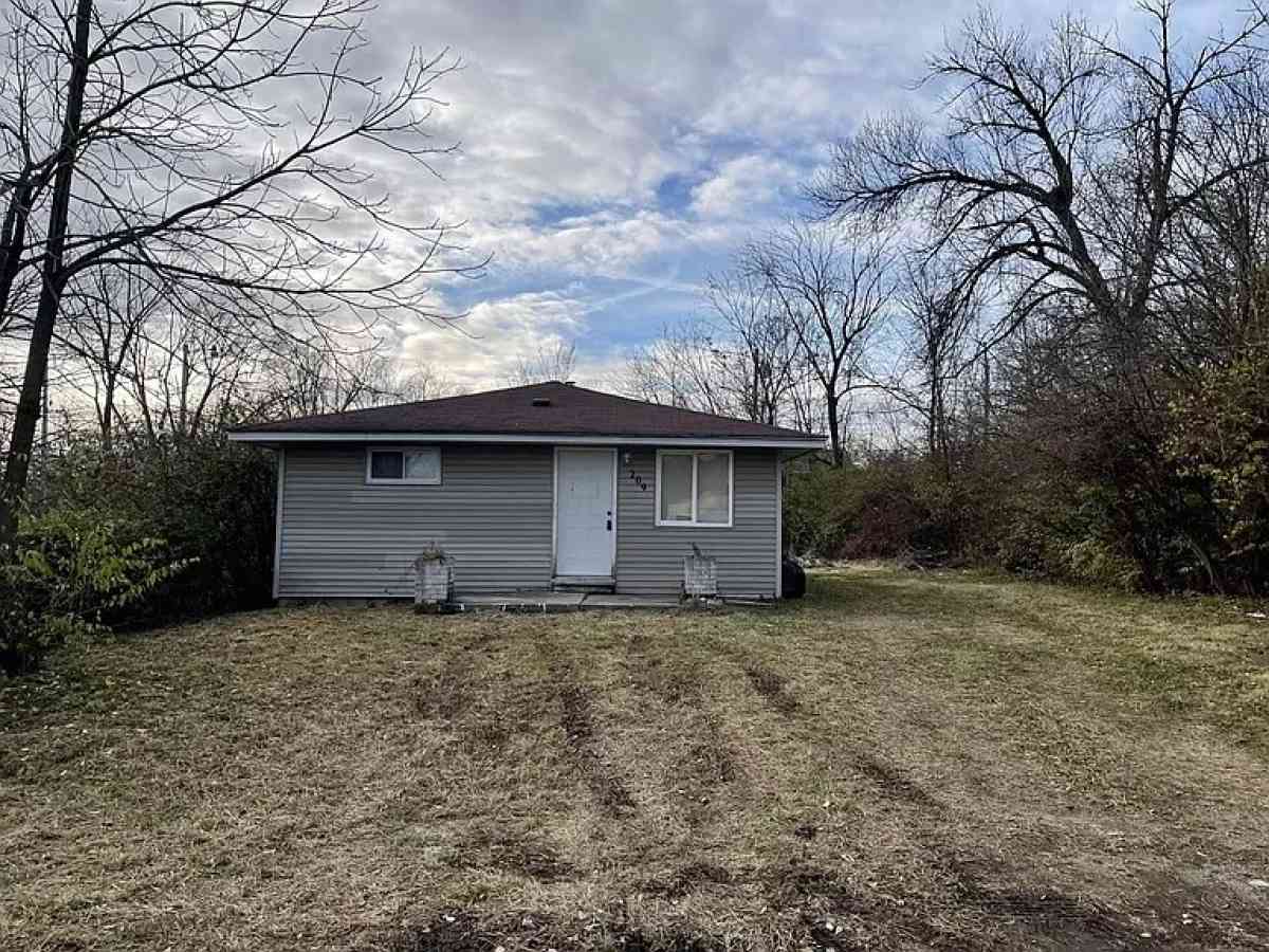 house for rent - Dayton, Ohio - FleaMarketBay