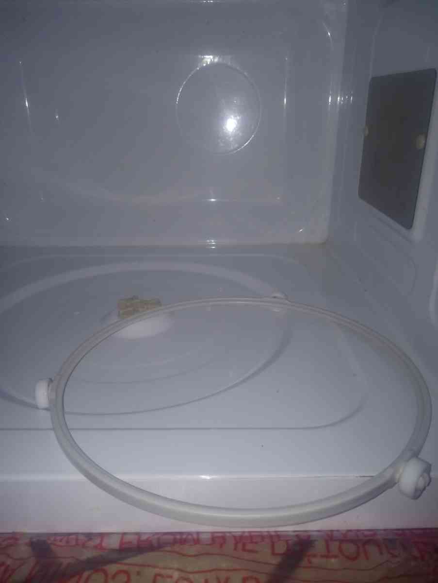 microwave - Pasadena, California - FleaMarketBay