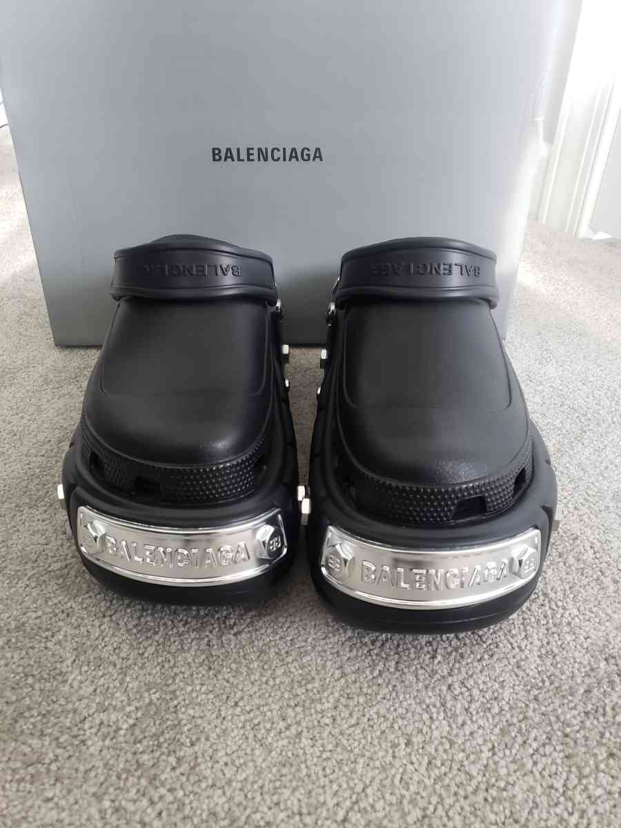 Balenciaga Hardcrocs Mule - Minneapolis, Minnesota - FleaMarketBay