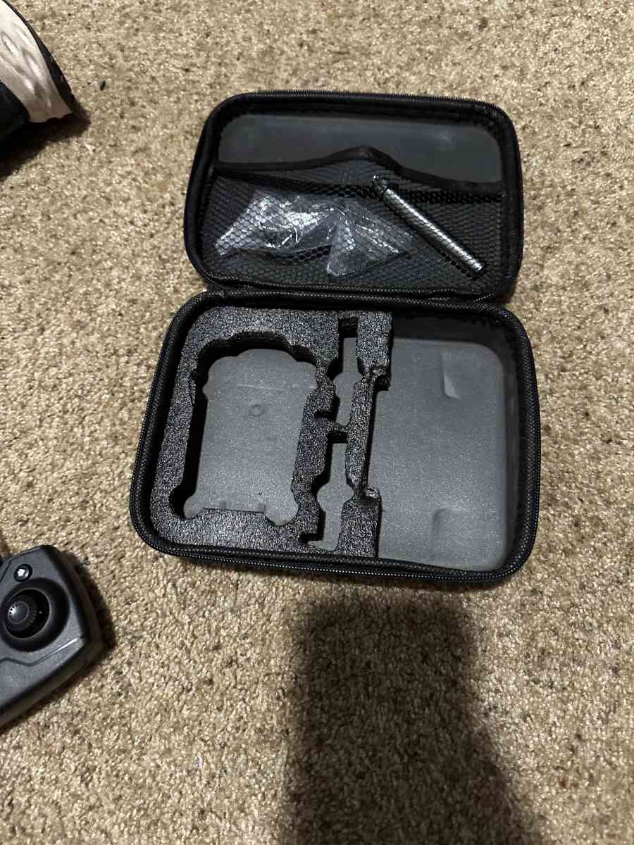 Tiny drone with camera and carry case - Fleming Island, Florida - FleaMarketBay