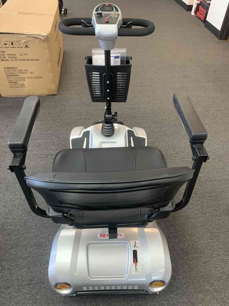 4 Wheels Mobility Scooter Power Wheelchair Folding Electric - Baldwin Park, California - FleaMarketBay