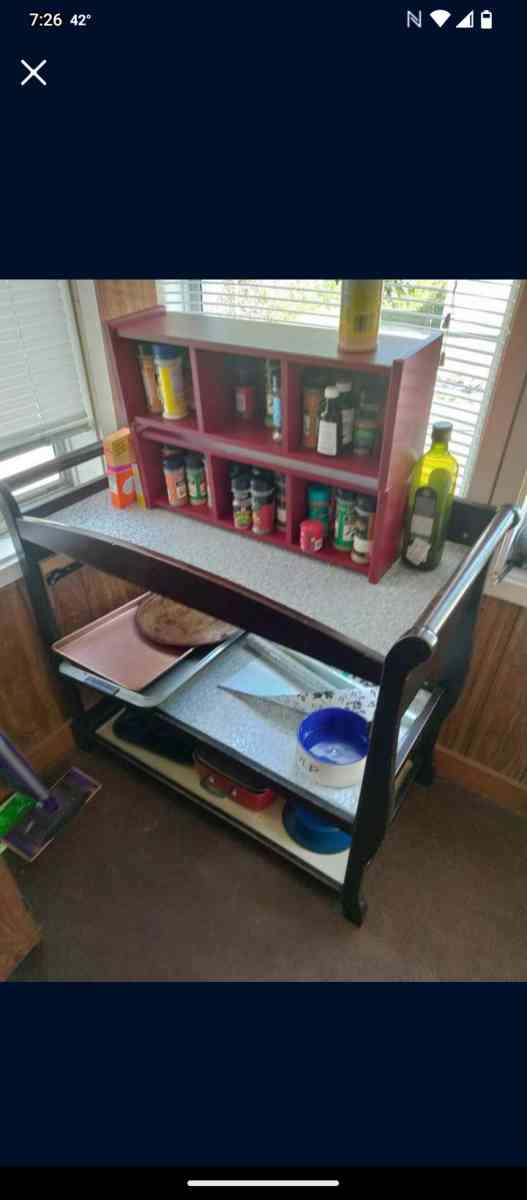 table - Pawtucket, Rhode Island