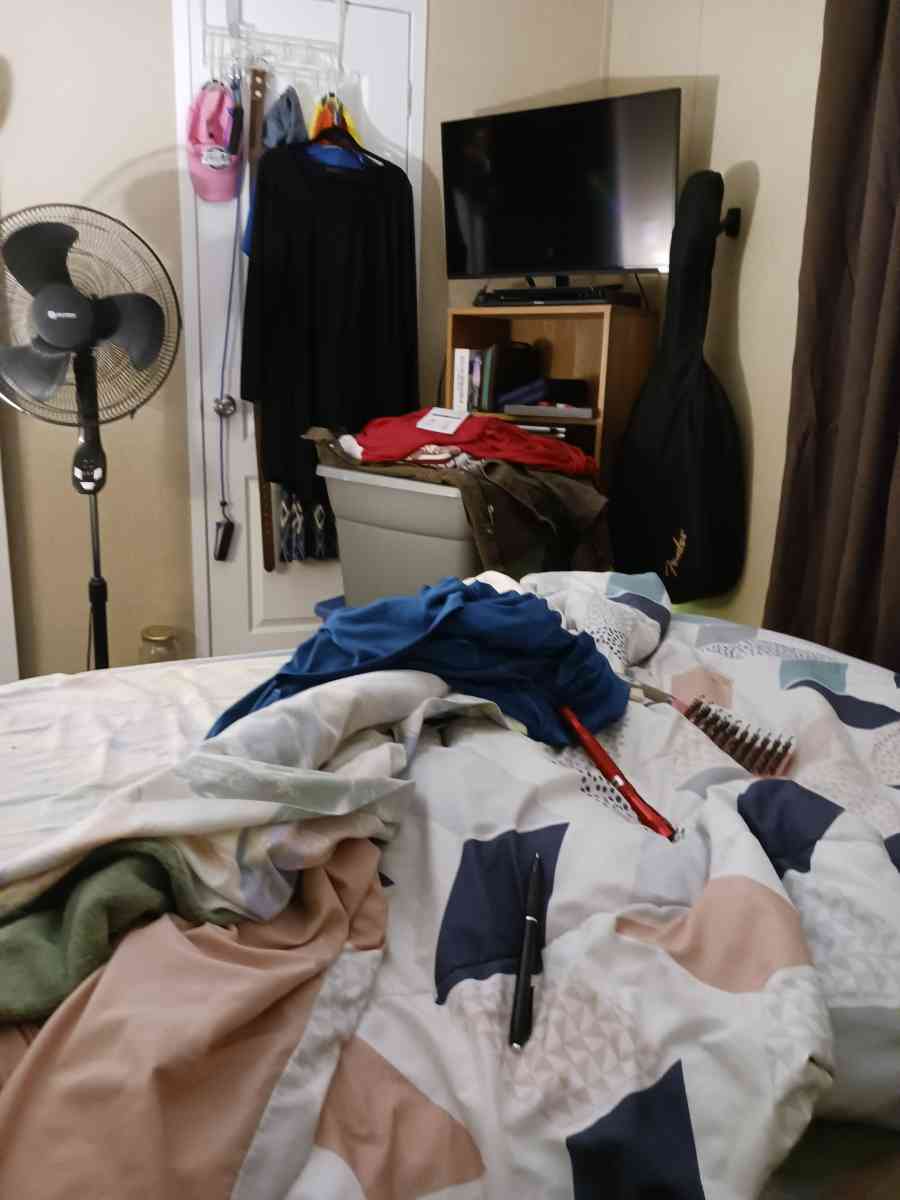 Vizio 32 inche tv - Ellenboro, North Carolina - FleaMarketBay