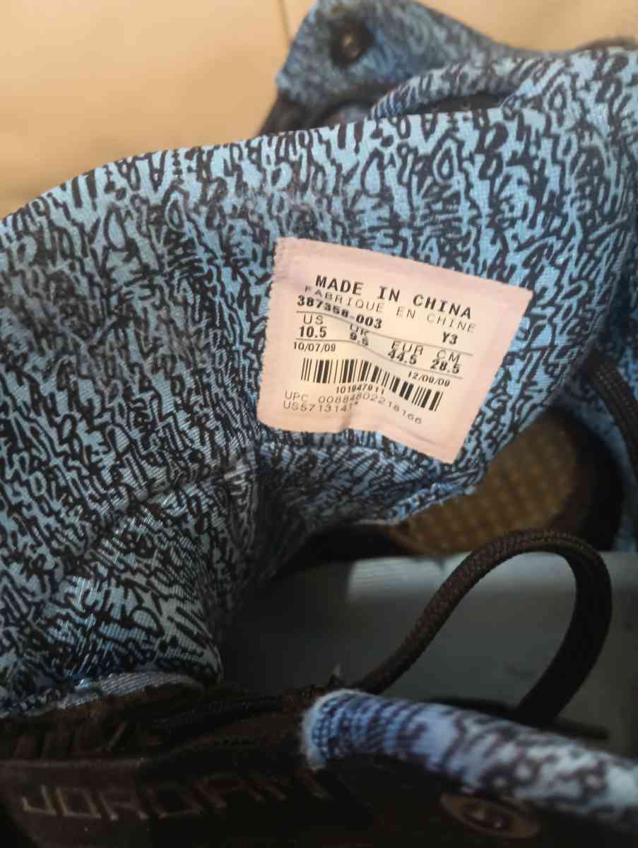 Jordan high top tennis shoes - Adelanto, California - FleaMarketBay