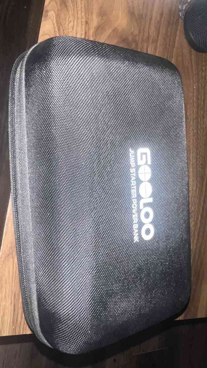 jumpstarter powerbank - San Antonio, Texas - FleaMarketBay