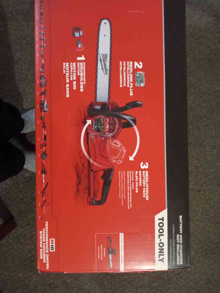 BRAND NEW MILWAUKEE 16IN CHAINSAW - Indianapolis, Indiana - FleaMarketBay