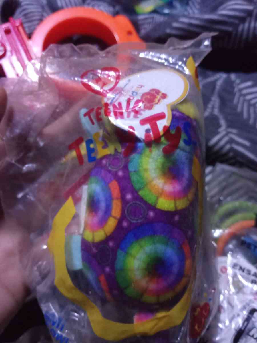 McDonalds toys unopened and open - Spring Hill, Florida - FleaMarketBay