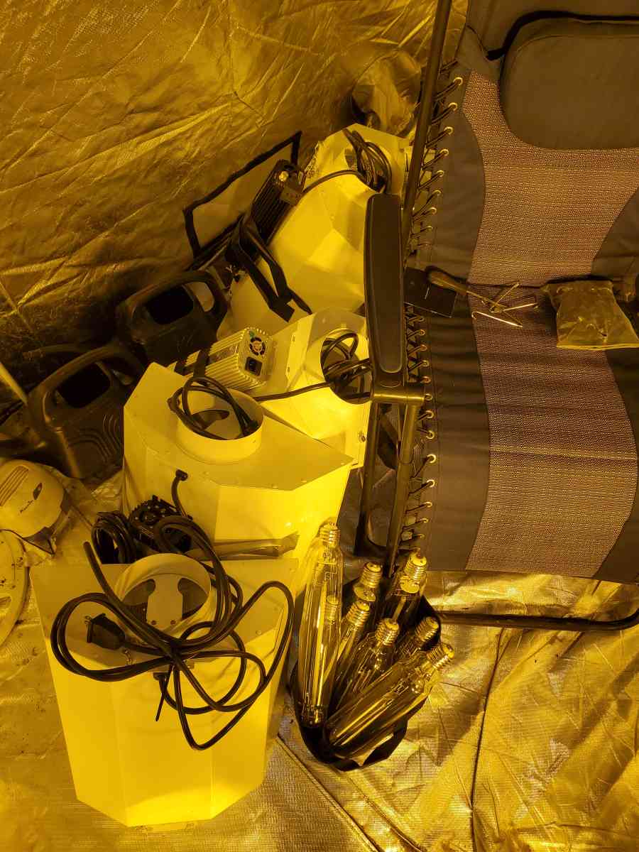 grow equipment - Saint Petersburg, Florida - FleaMarketBay