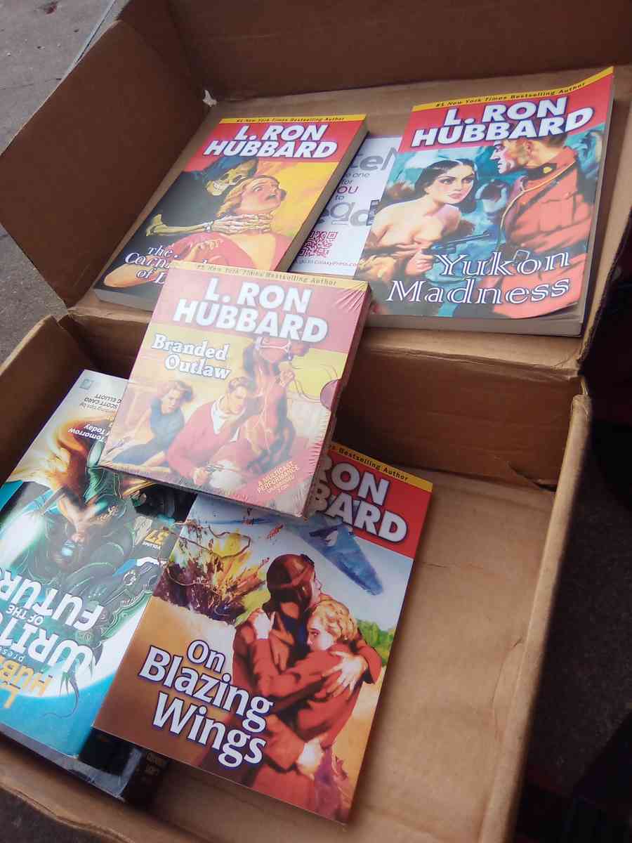 books - Tulsa, Oklahoma - FleaMarketBay