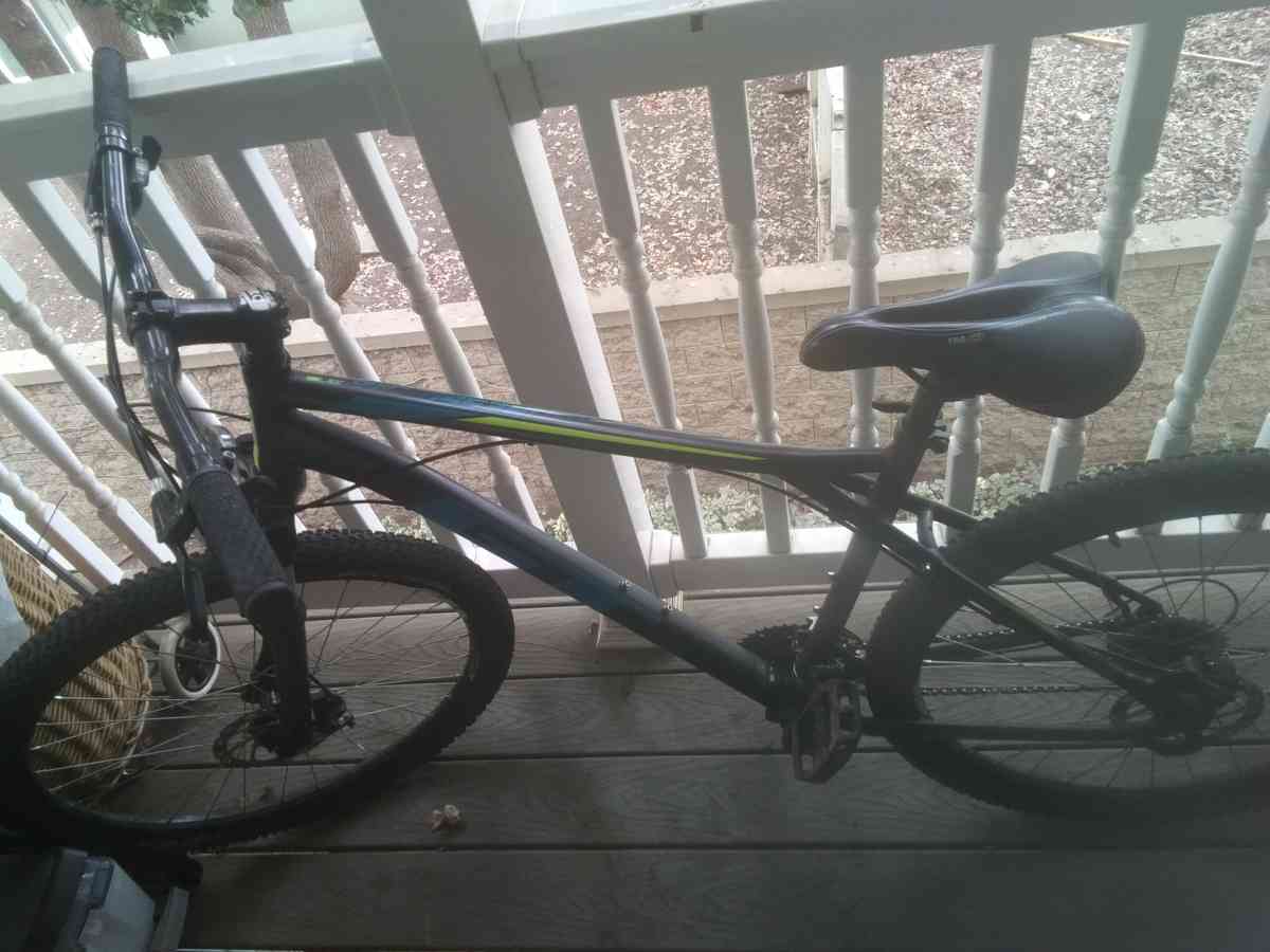 GT triple triangle design pro aggressive all terra mountain - Farmersville, California