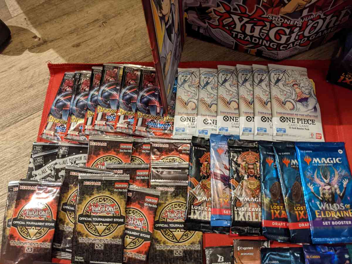 unopened Pokemon and magic stuff - Henry, Tennessee