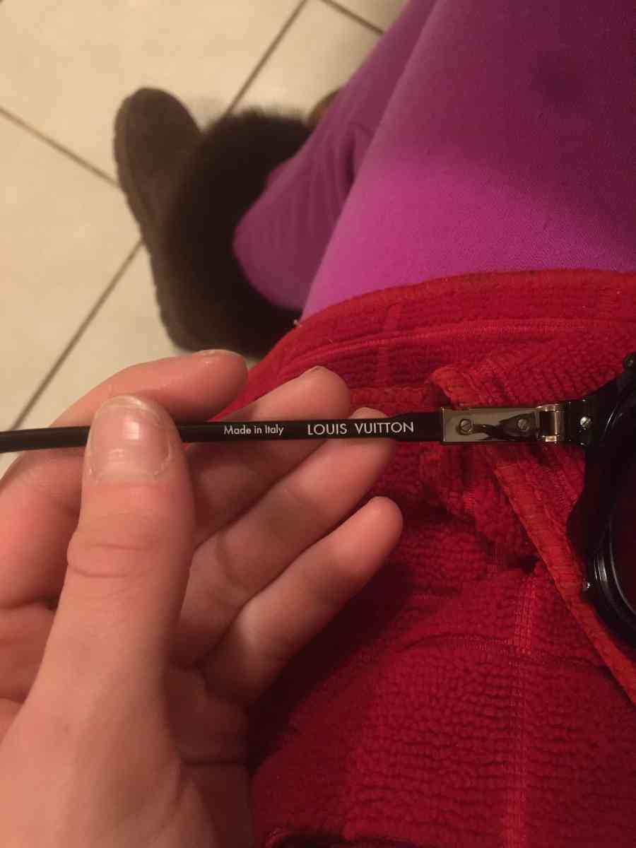 Louis Vuitton sunglasses - Buffalo, New York - FleaMarketBay