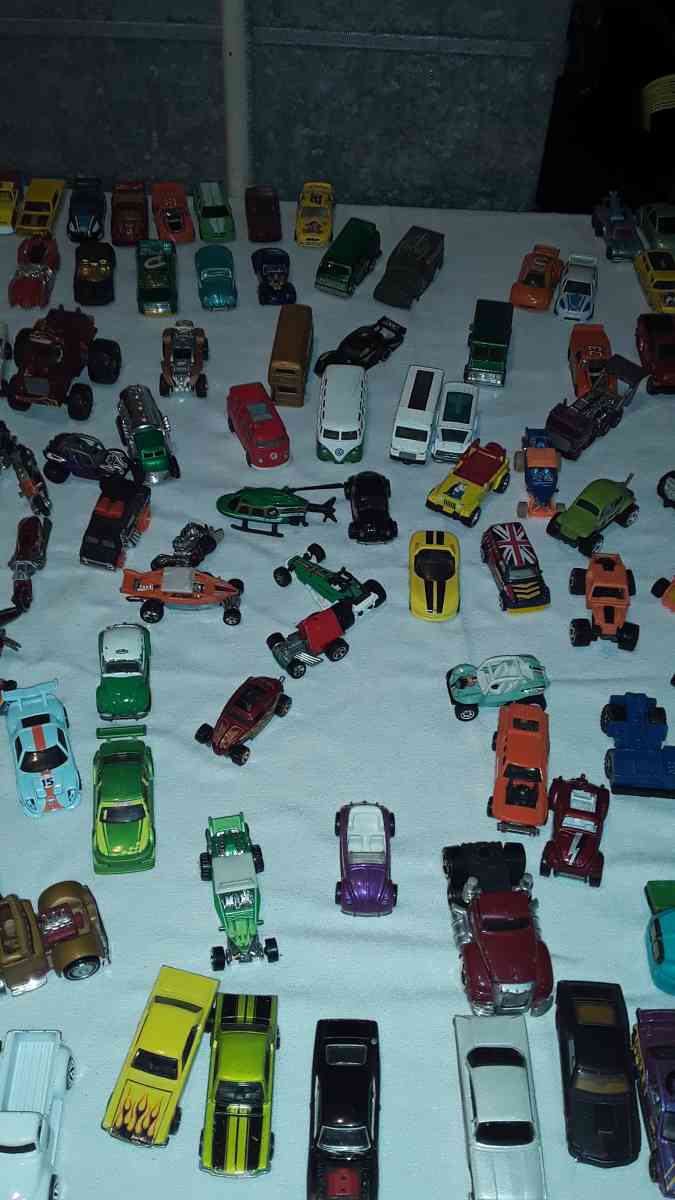 hotwheels - Walton, Kentucky - FleaMarketBay