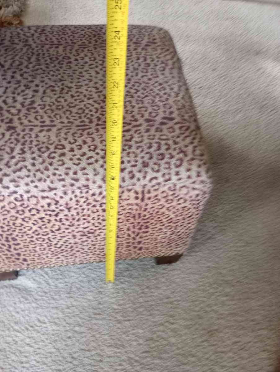 table like new - Alicia, Arkansas - FleaMarketBay