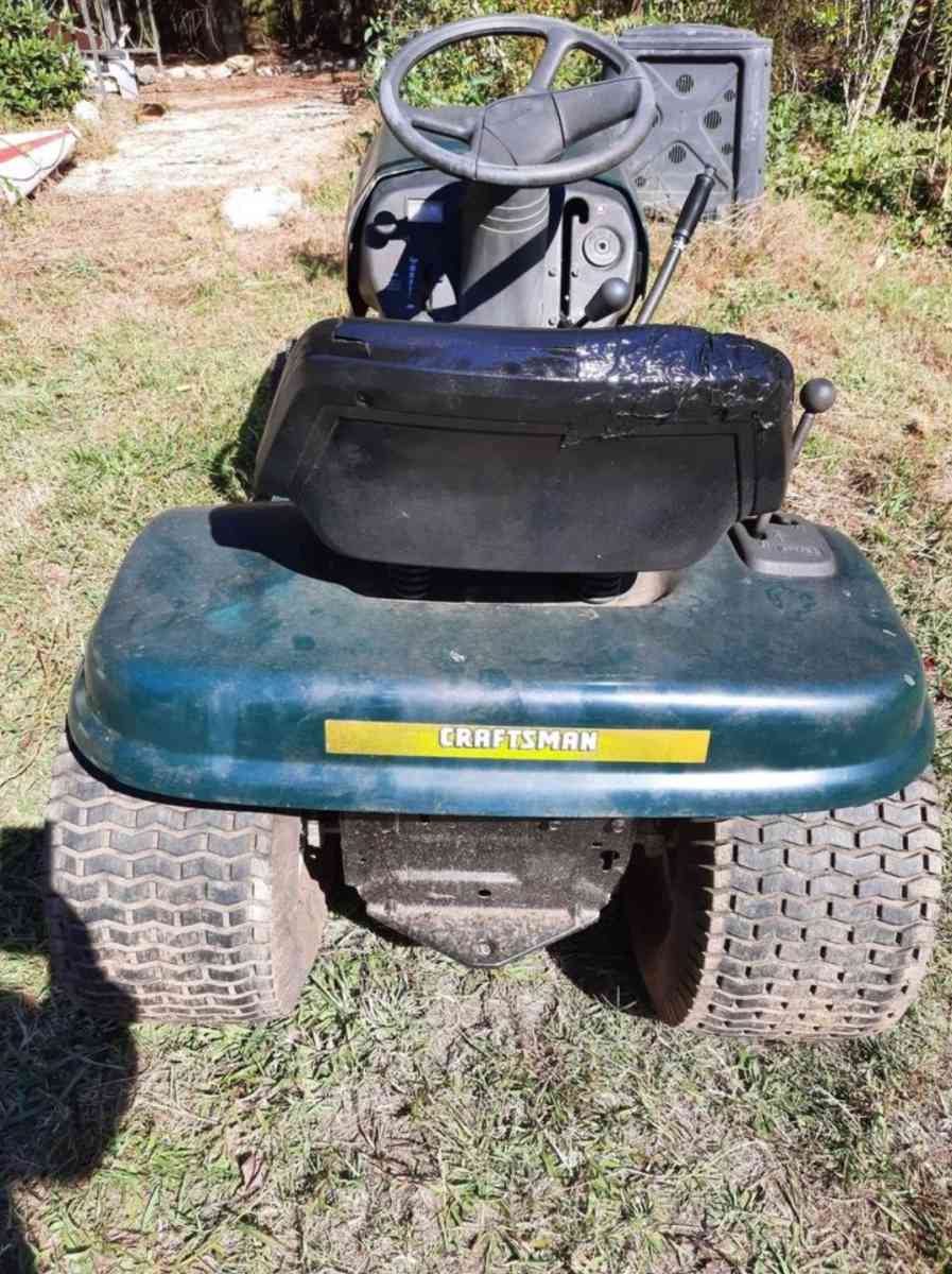 20HP Craftsman LT1000 Riding Mower 42 Inch Cut - Southmont, North Carolina - FleaMarketBay