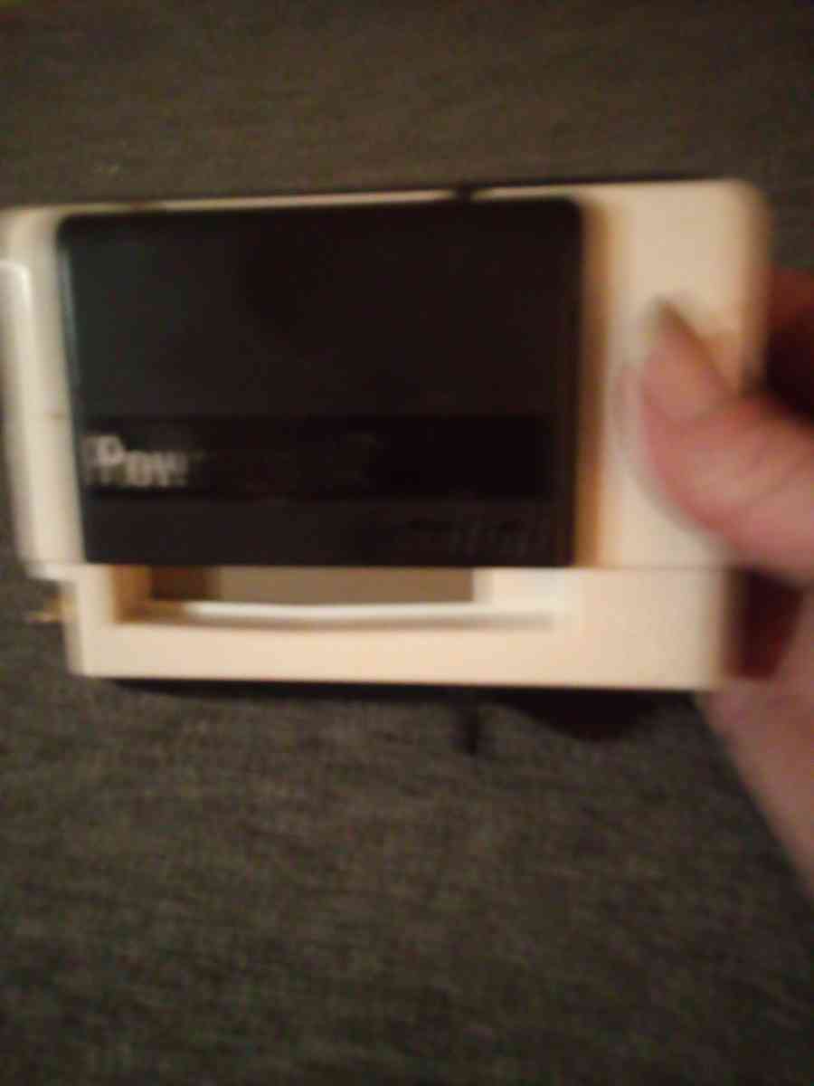 cigarette roller - Asheville, North Carolina