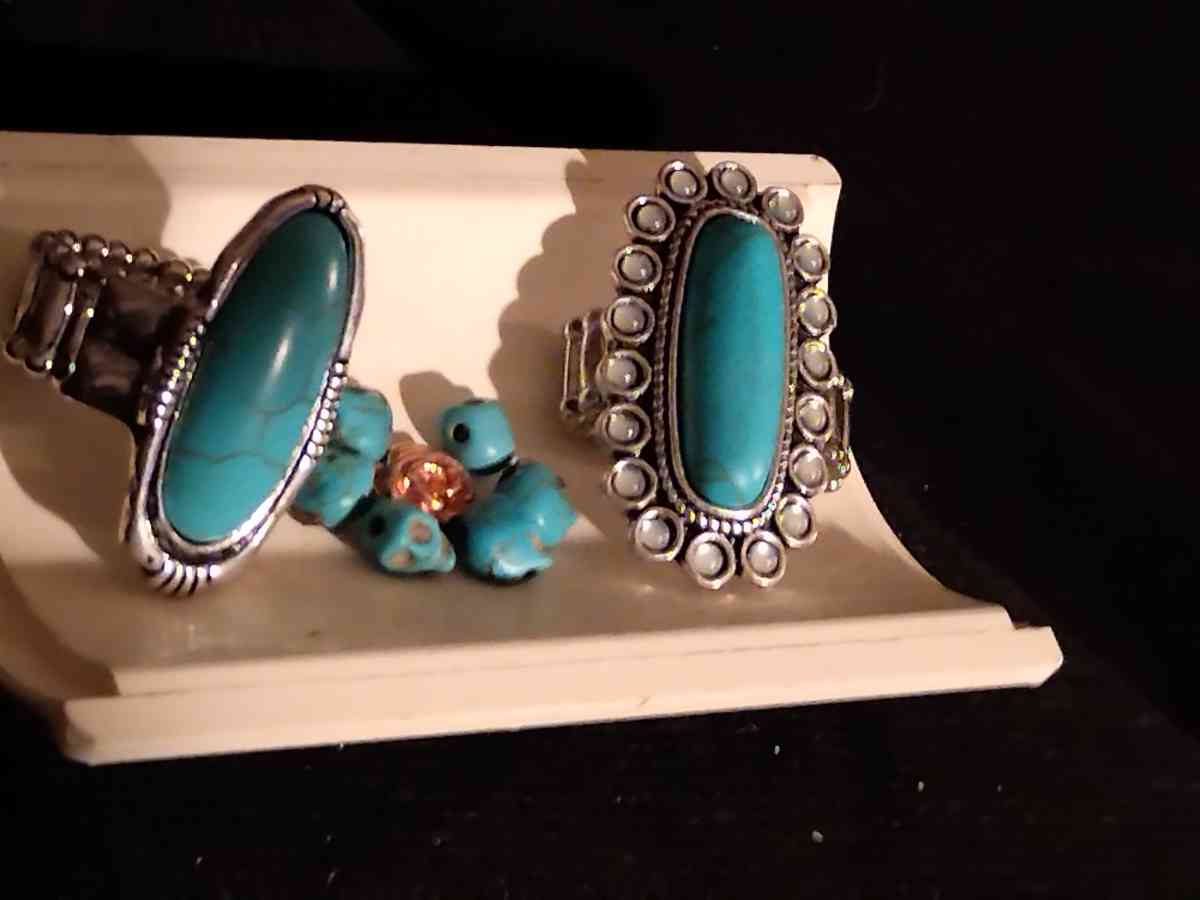 22 in Copper An Turquoise Necklace with a cross - Deming, New Mexico - FleaMarketBay