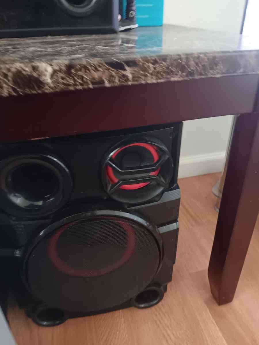 BLUETOOTH  X BOOM 1900 EXTREME POWER SYSTEM - Fresno, California