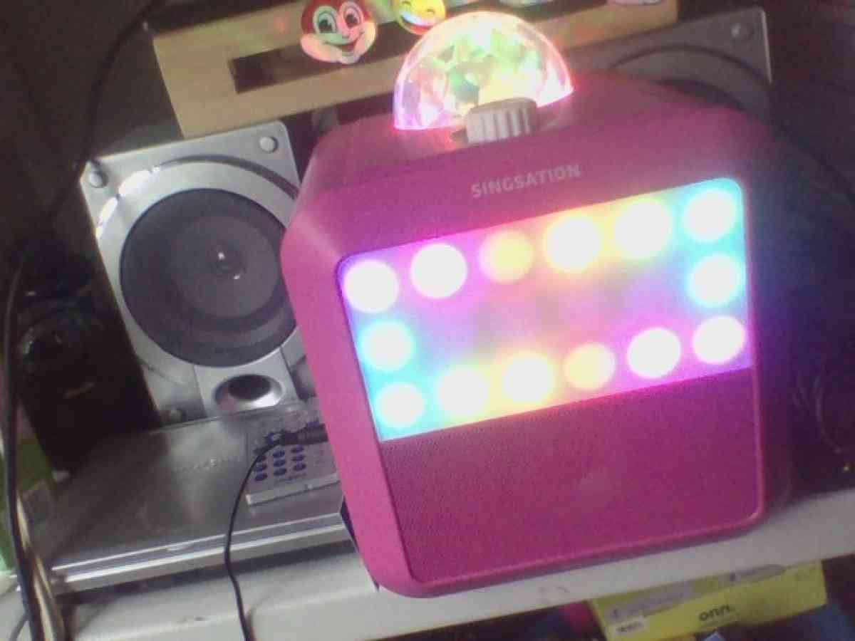 Karaoke - Advent, West Virginia - FleaMarketBay