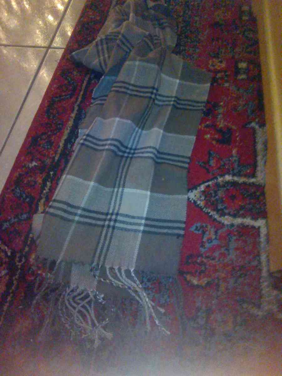 scarf - Casselberry, Florida - FleaMarketBay
