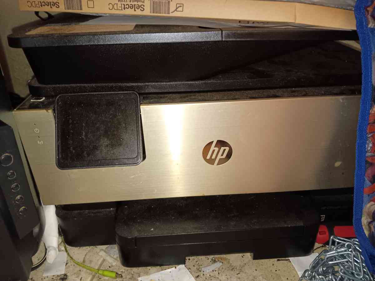 heat press machine and hp printer - Glendale, Arizona - FleaMarketBay