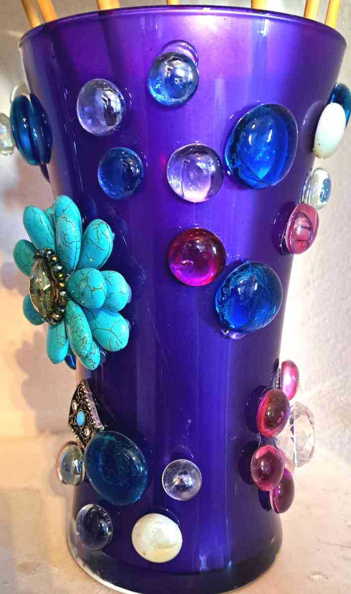 hand crafted vase - Washington, Utah - FleaMarketBay