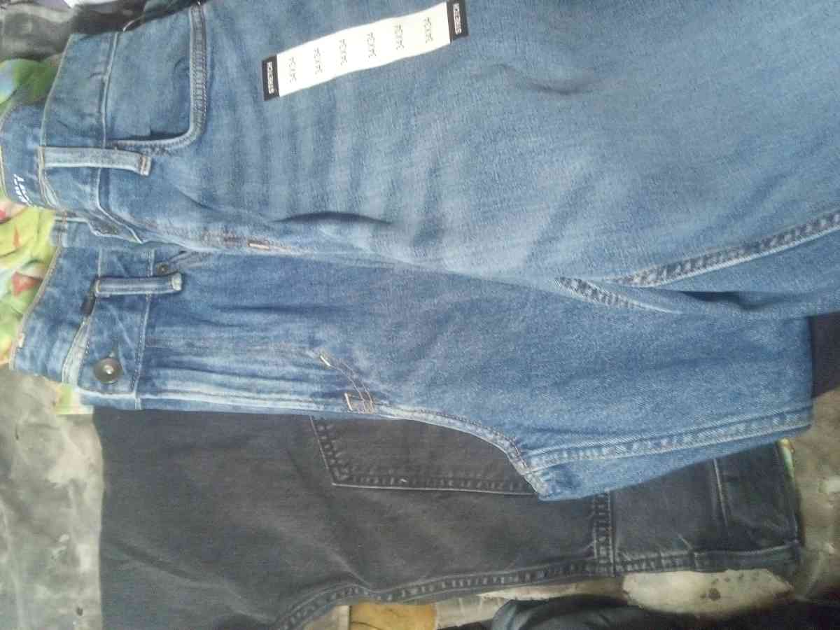 3 pairs brand new jeans with tags - Philadelphia, Pennsylvania