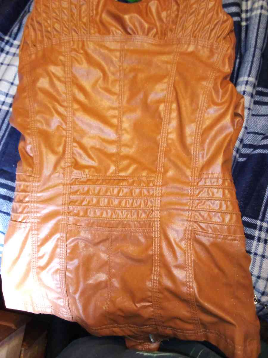 tan coat - Greeley, Colorado - FleaMarketBay