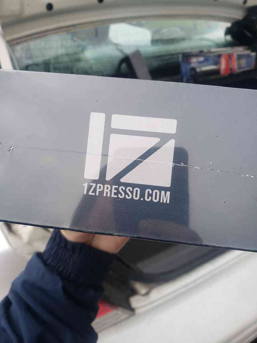 1zpresso hand coffee grinder brand new j series silver - Fairfield, California - FleaMarketBay