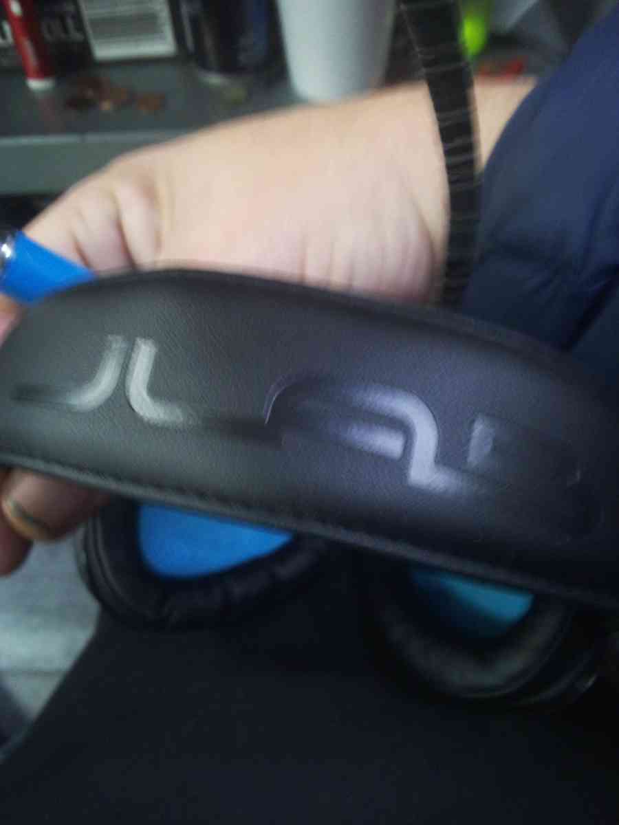 Jlab Bluetooth headphones - Lexington, Kentucky - FleaMarketBay