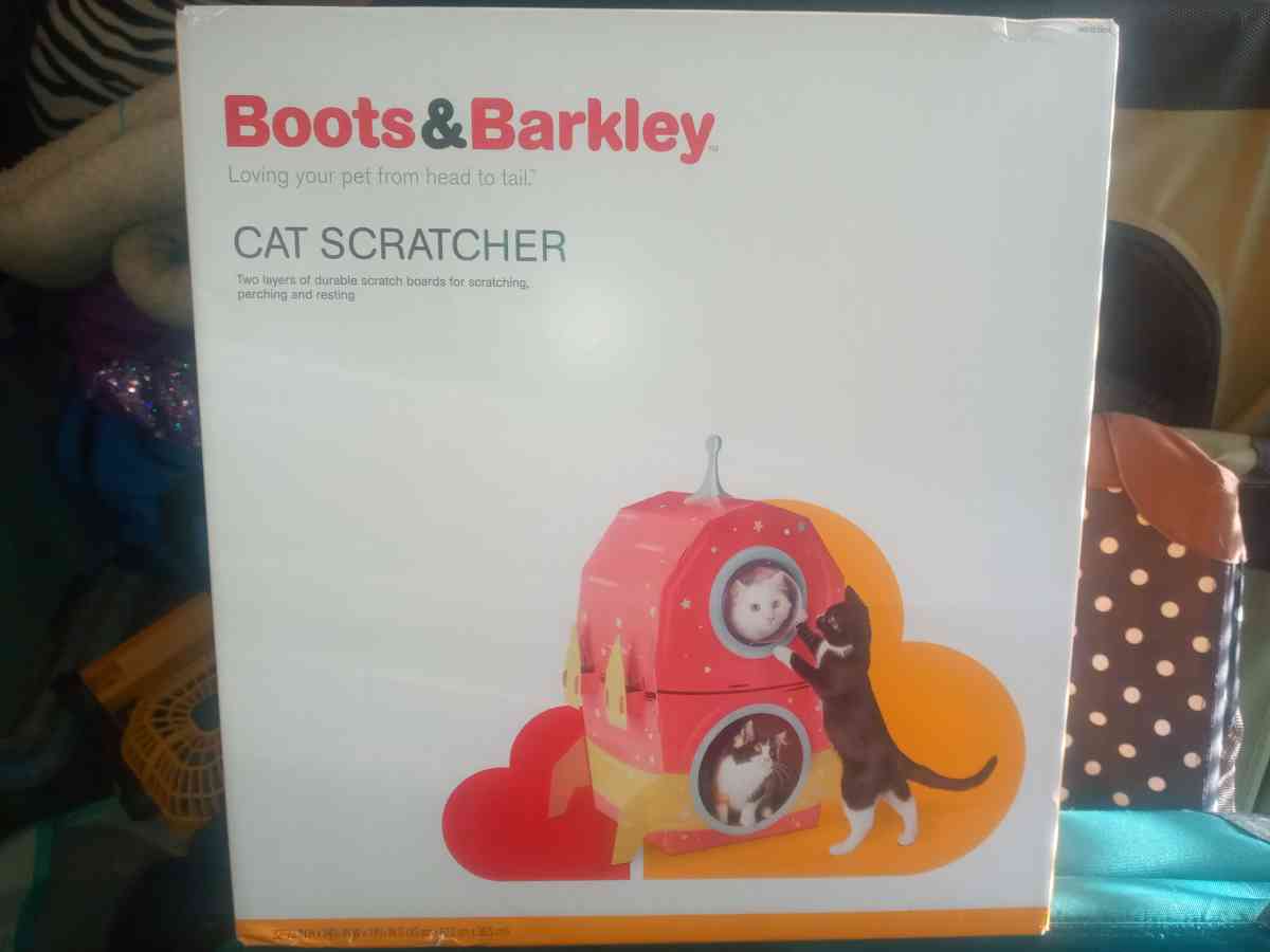 cat scratcher for sale - Benton Harbor, Michigan - FleaMarketBay