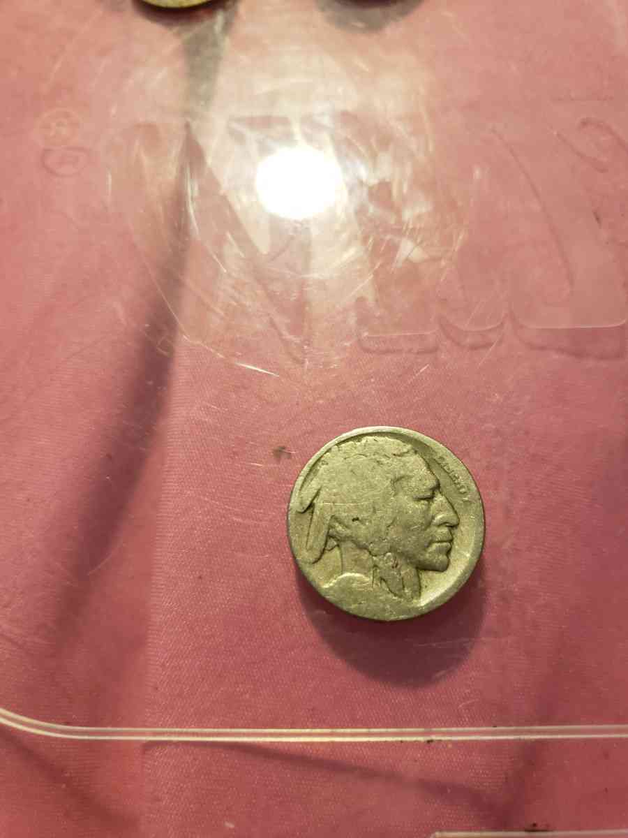 dont know the year the year has faded off this Buff nickel - Dayton, Ohio