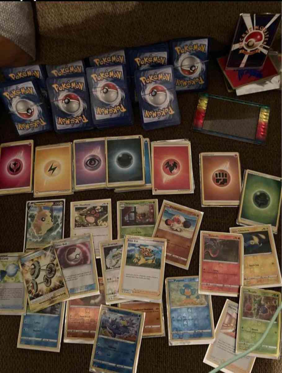 pokemons carts - Louisville, Kentucky