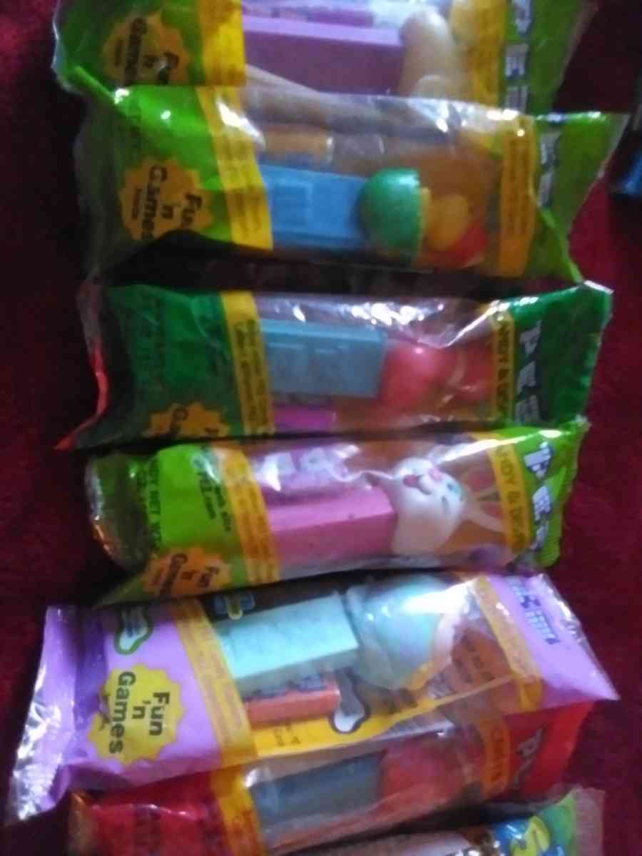 vintage pee candy dispensers - Dexter City, Ohio - FleaMarketBay