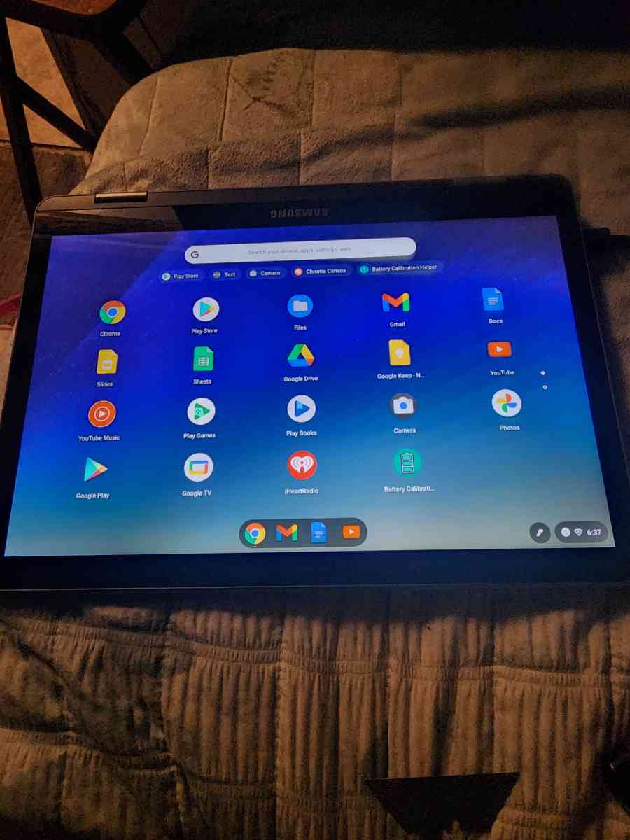 Samsung plus 2020 2 In 1 chrom book - Shasta Lake, California