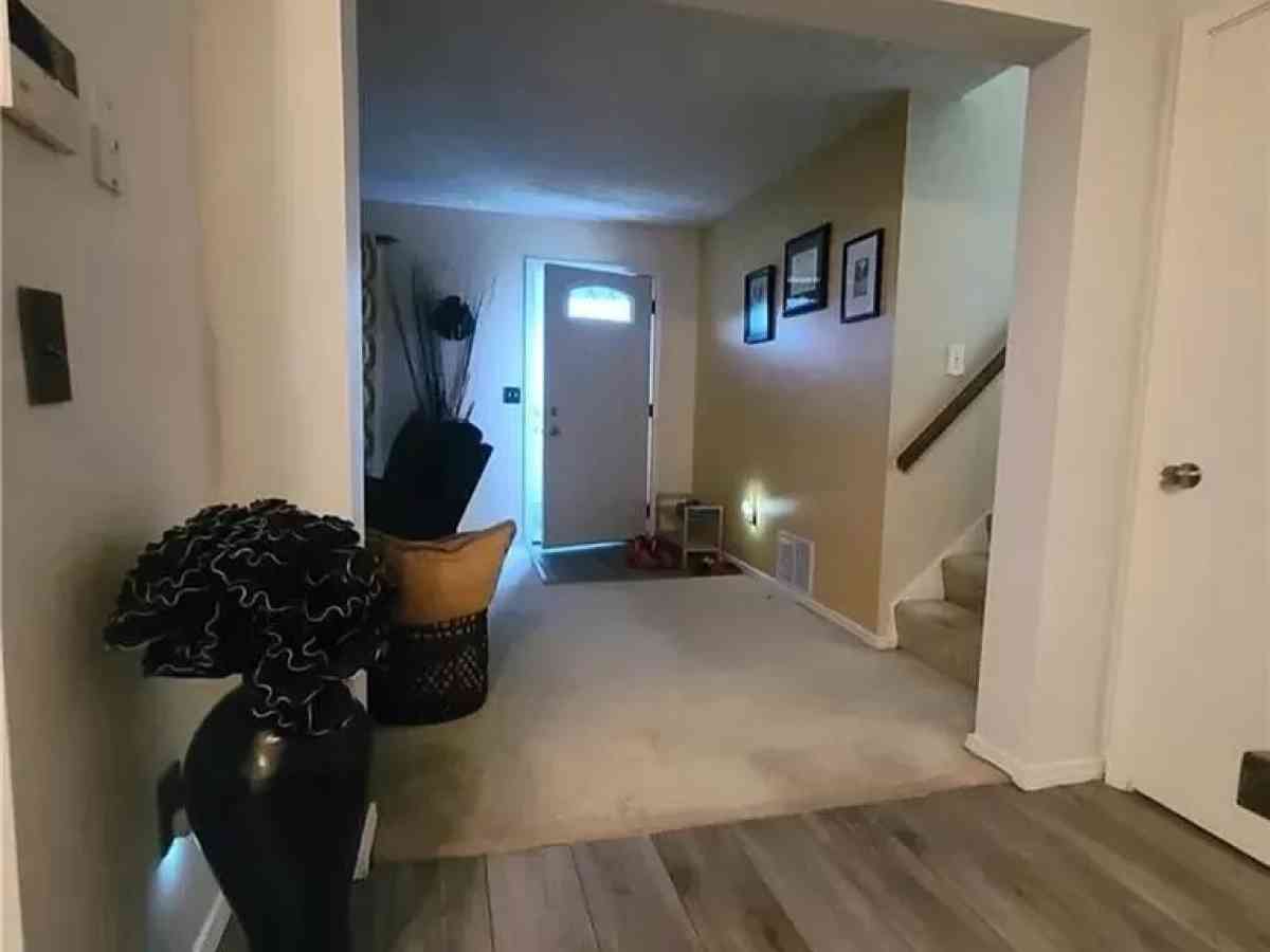 house for rent - Dayton, Ohio - FleaMarketBay