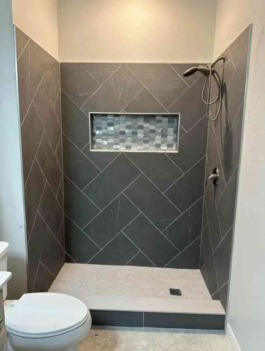 toilete - Altamonte Springs, Florida - FleaMarketBay