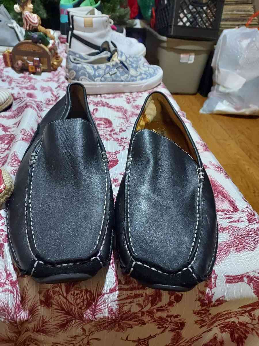 Name Brand shoes - Acworth, Georgia - FleaMarketBay