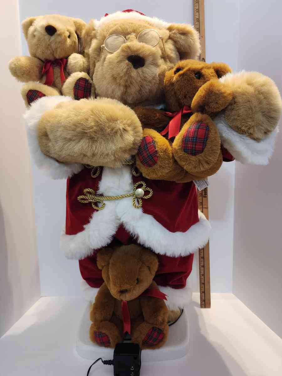 Vintage Cubby Bears By Santas Best - Longview, Washington - FleaMarketBay