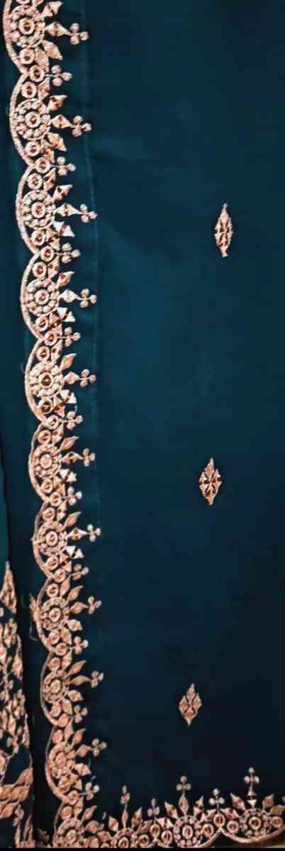 Desi suit - Queens Village, New York - FleaMarketBay