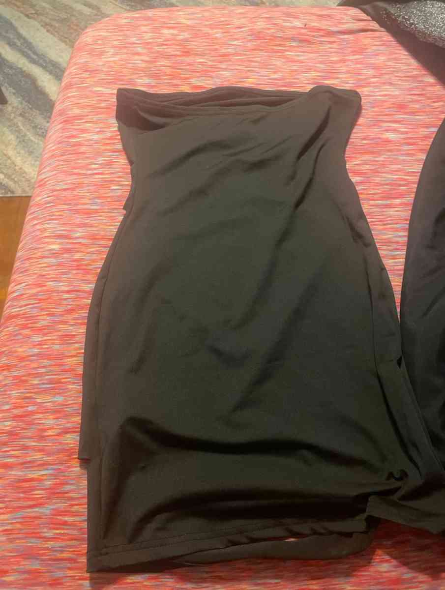 Black Dress - Houston, Texas - FleaMarketBay