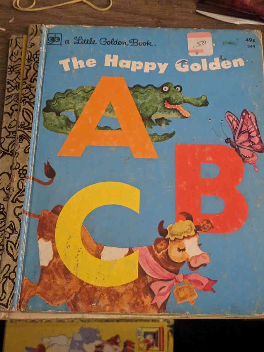 100 plus Golden books - Mentor, Ohio - FleaMarketBay