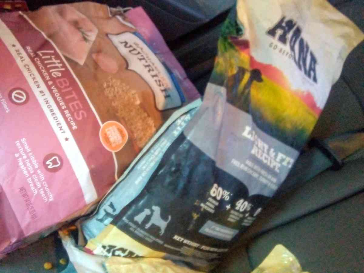 dog food - Sacramento, California - FleaMarketBay